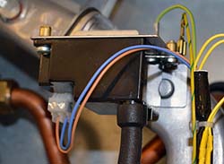 id icos 12 he spg earthing.jpg